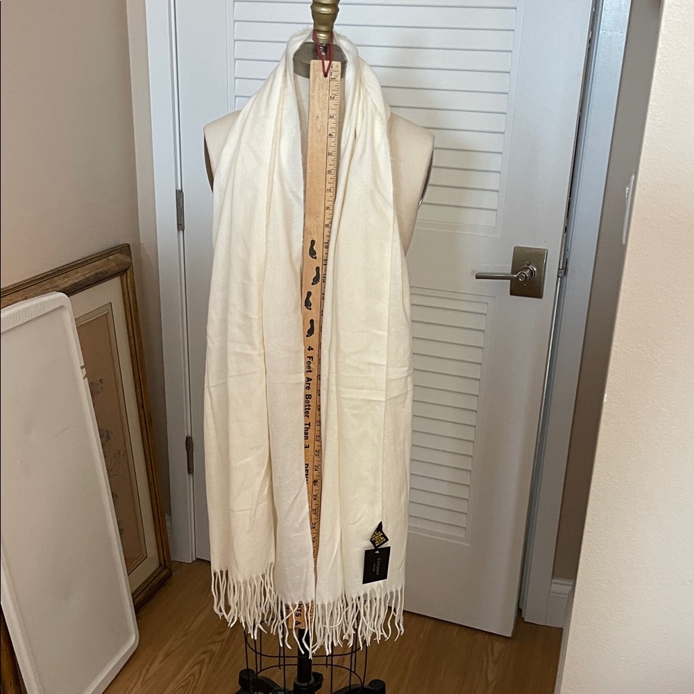 Elegant Cream Scarf with Fringe